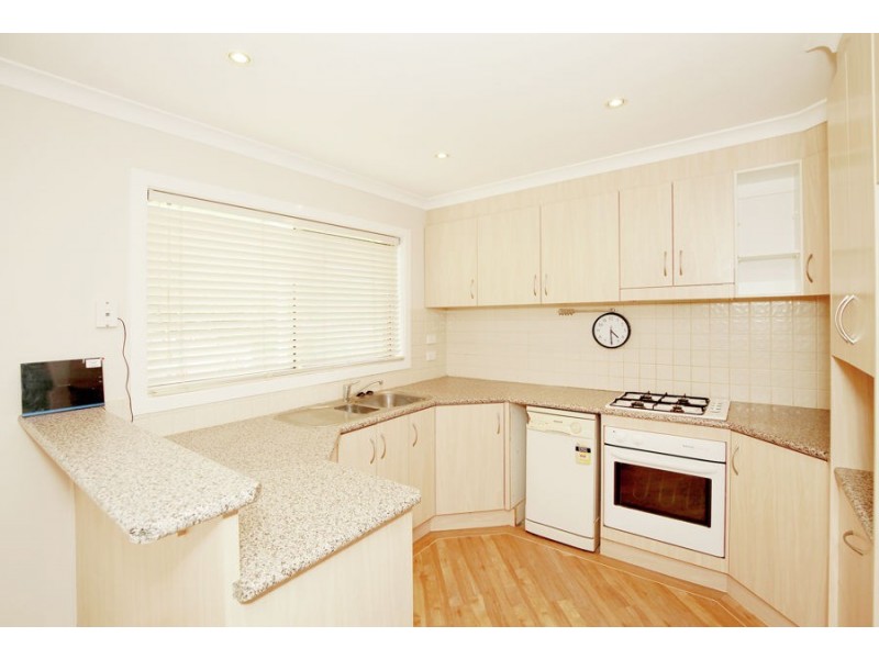 10 Clipper Way, Estella NSW 2650