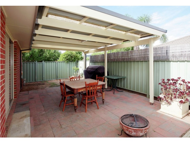 10 Clipper Way, Estella NSW 2650