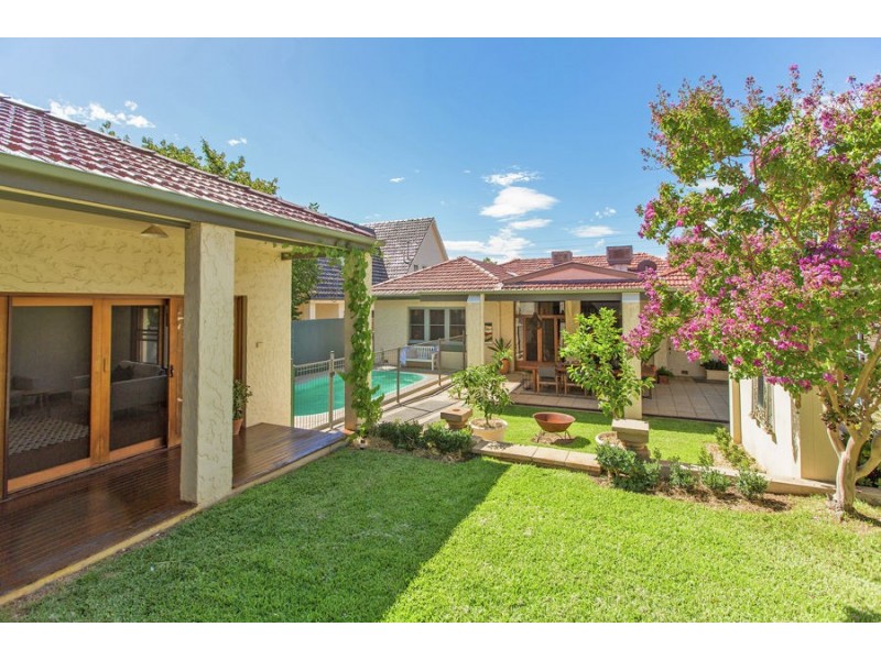 58 Coleman Street, Turvey Park NSW 2650
