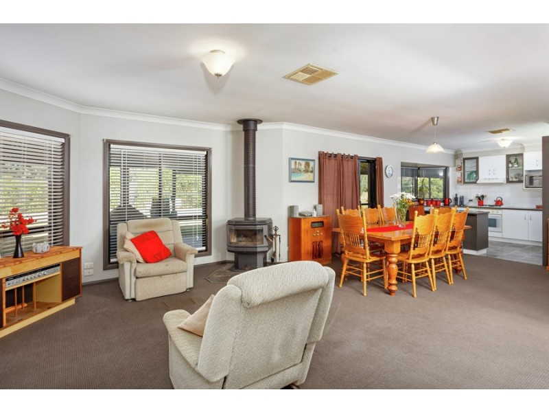 1 Correa Place, Springvale NSW 2650