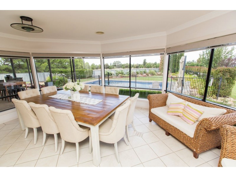 3 Mirbelia Drive, Springvale NSW 2650