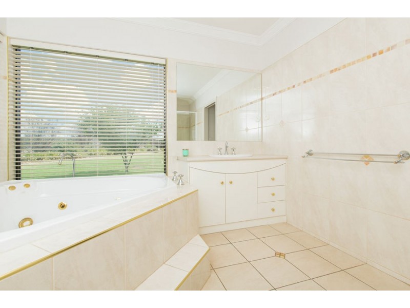 3 Mirbelia Drive, Springvale NSW 2650