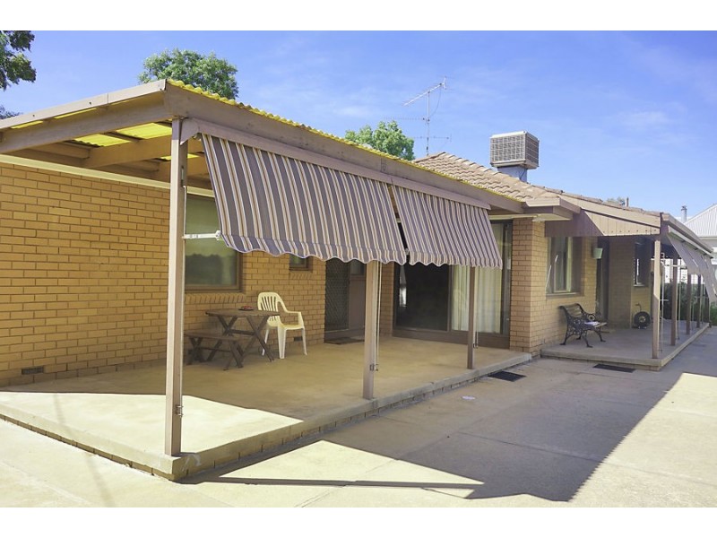 10 Mixner Street, The Rock NSW 2655