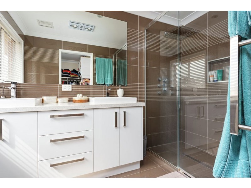 80 Veale Street, Ashmont NSW 2650