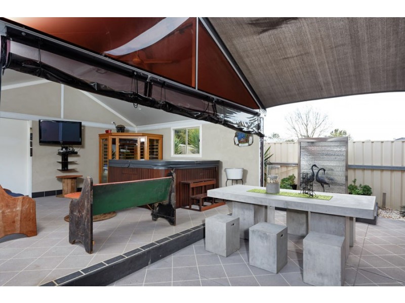 80 Veale Street, Ashmont NSW 2650