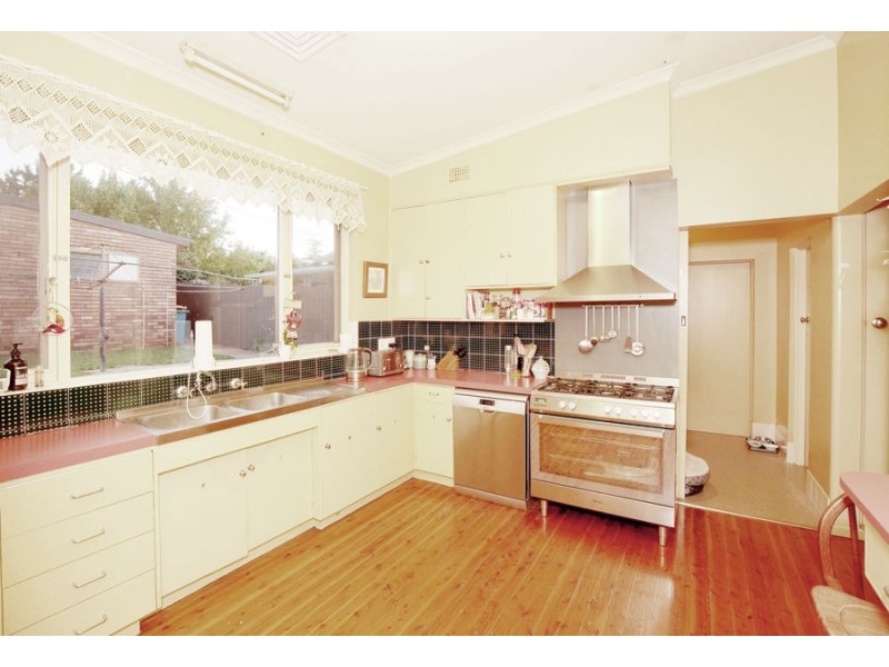 25 Athol Street, Turvey Park NSW 2650