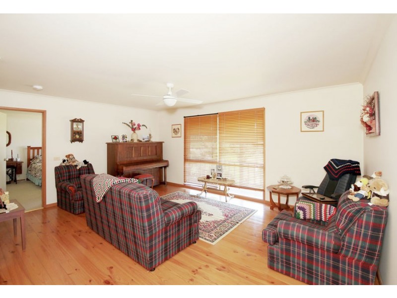 20 Argent Street, Tarcutta NSW 2652