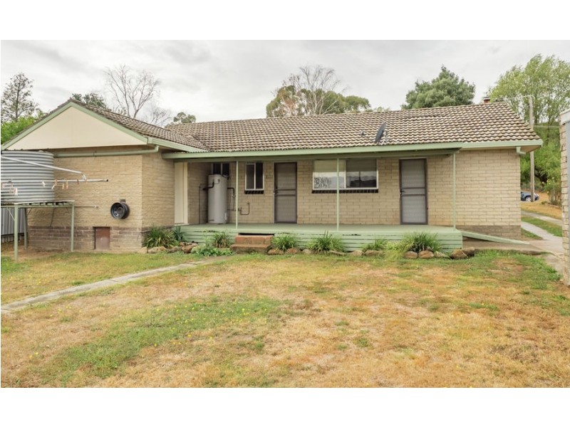 119 Gilbert Street, Tumbarumba NSW 2653
