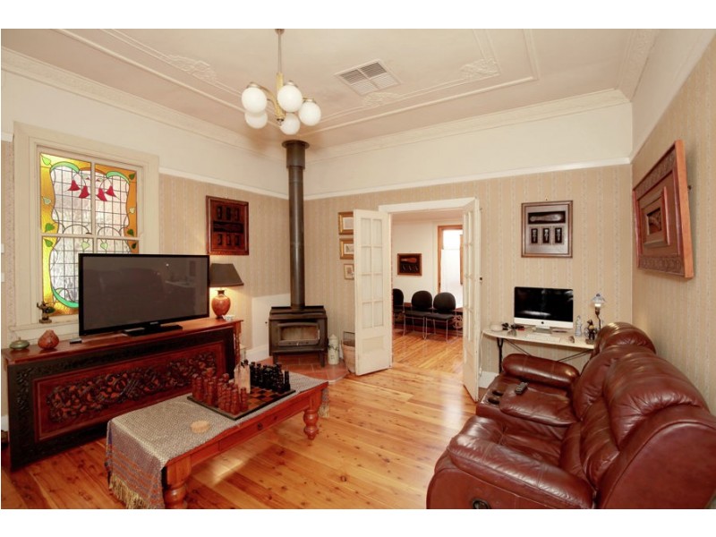 25 Brookong Street, Wagga Wagga NSW 2650