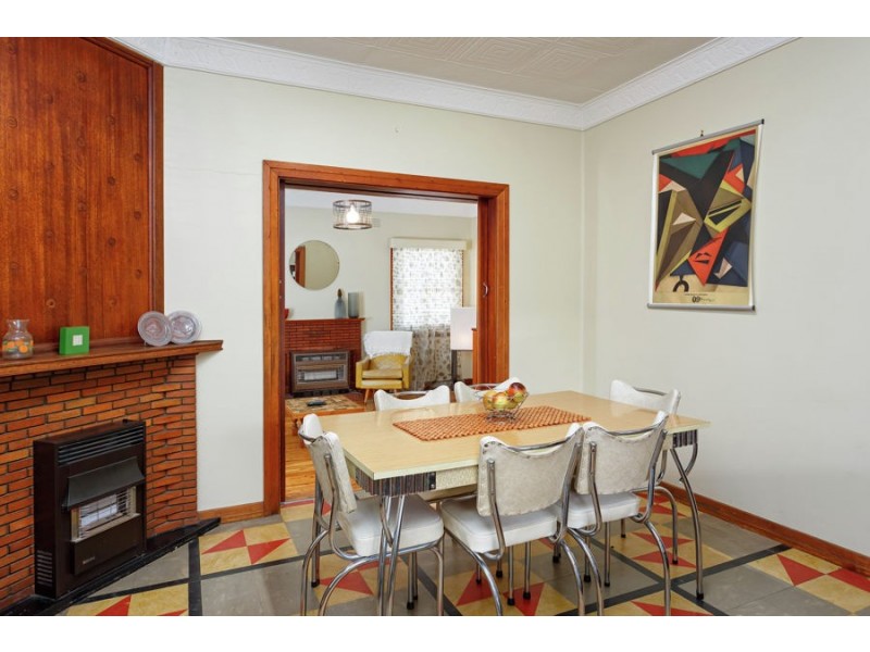 9 Rudd Street, Turvey Park NSW 2650