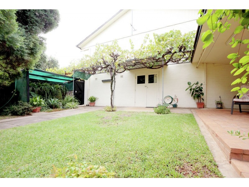 28 Marama Parade, Mount Austin NSW 2650