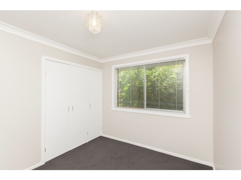 6 Tinga Crescent, Kooringal NSW 2650