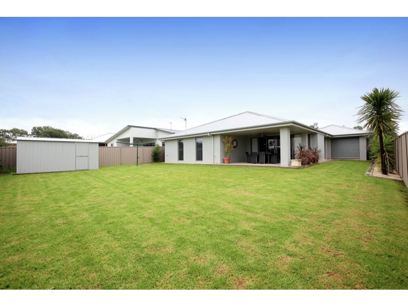 58 Strickland Drive, Boorooma NSW 2650