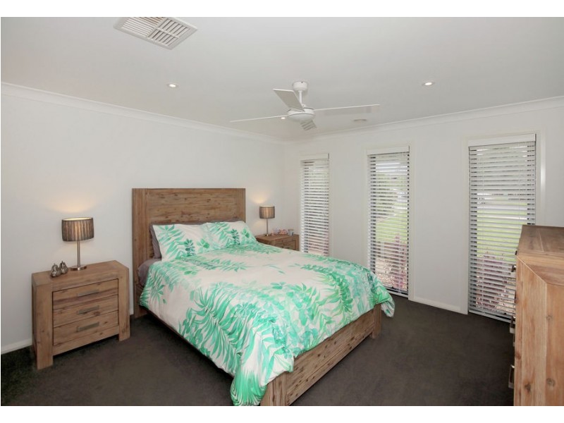 58 Strickland Drive, Boorooma NSW 2650