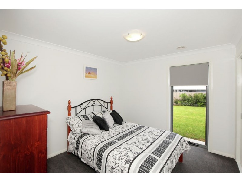 58 Strickland Drive, Boorooma NSW 2650