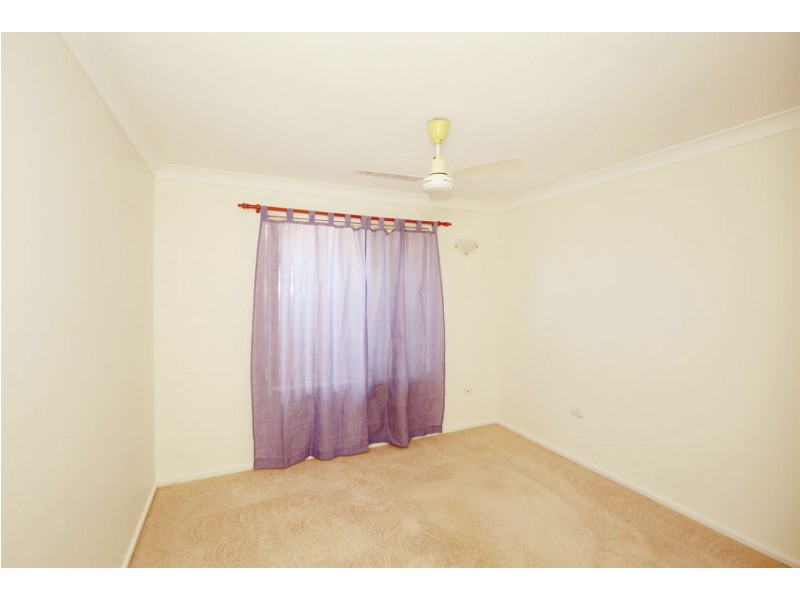 11 Main Street, Lake Albert NSW 2650