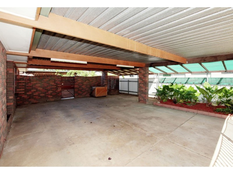 11 Main Street, Lake Albert NSW 2650