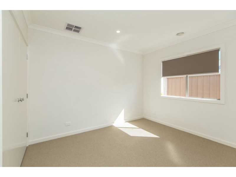 23 Charlton Street, Boorooma NSW 2650