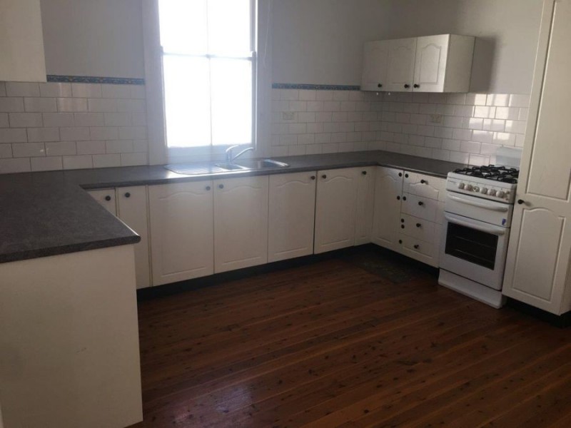 26 Flinders Street, Wagga NSW 2650