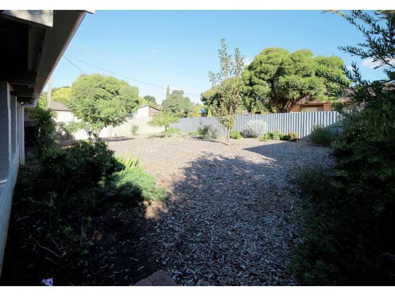 6 Sherwood Avenue, Kooringal NSW 2650