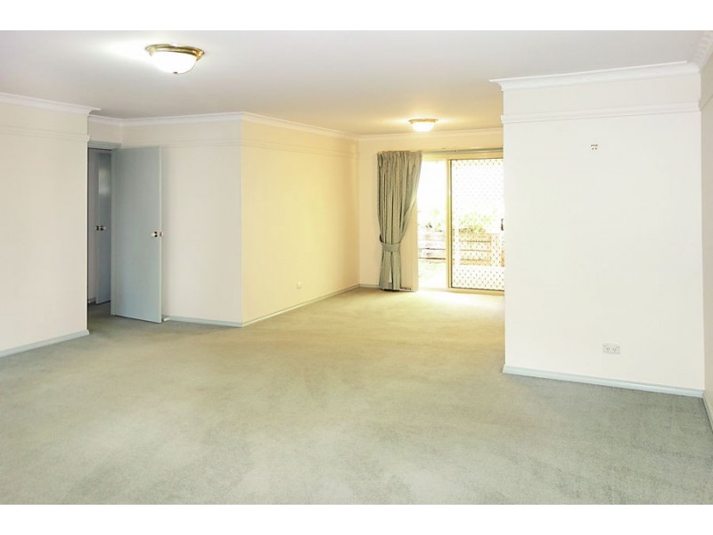 1/1 Minchin Place, Kooringal NSW 2650