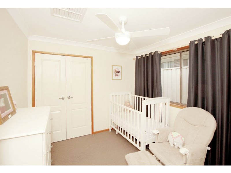 4 Alma Crescent, Estella NSW 2650