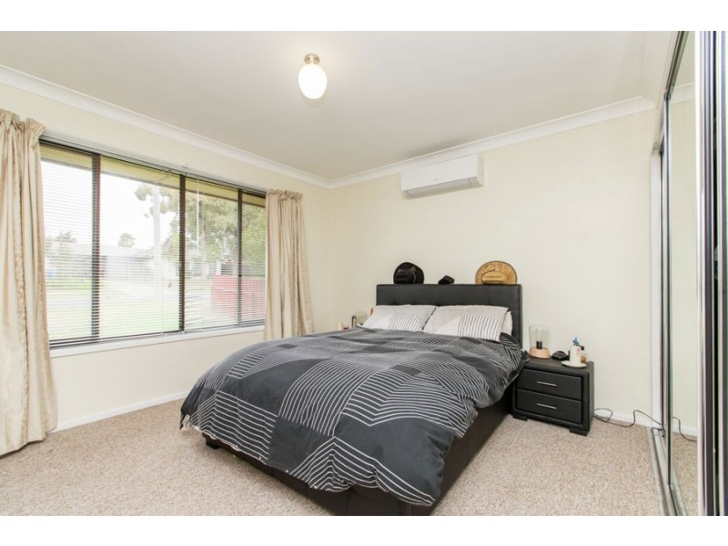 3 Sherwood Avenue, Kooringal NSW 2650