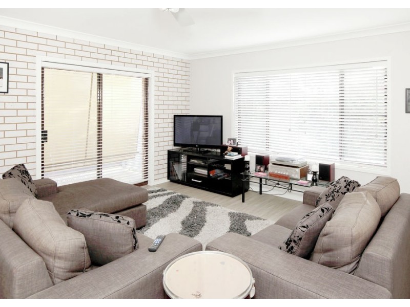 1/6 Dunn Avenue, Forest Hill NSW 2651