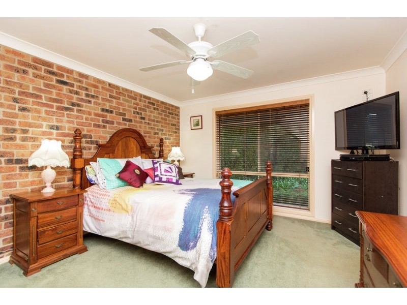 7 Gibbes Close, Kooringal NSW 2650