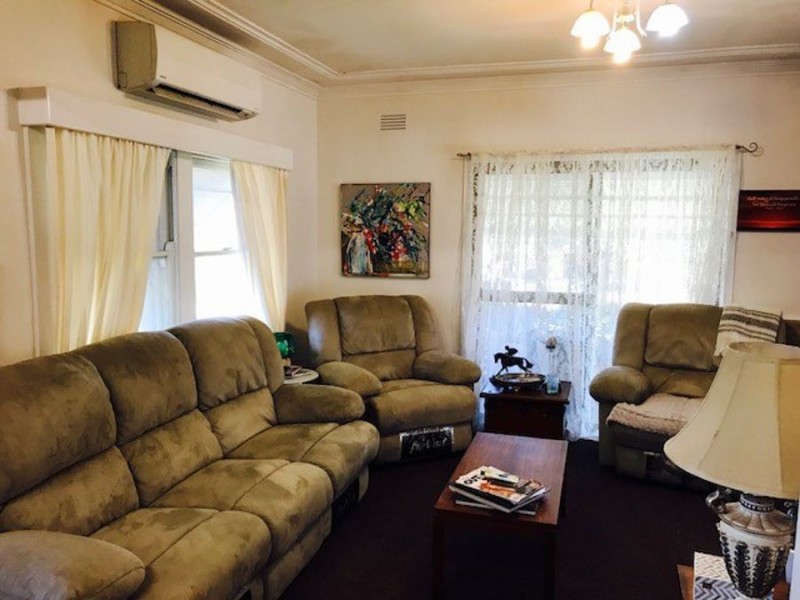 25 Cynthia Street, Tarcutta NSW 2652