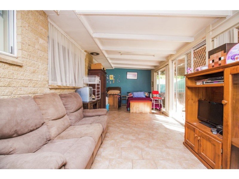 48 Adjin Street, Mount Austin NSW 2650