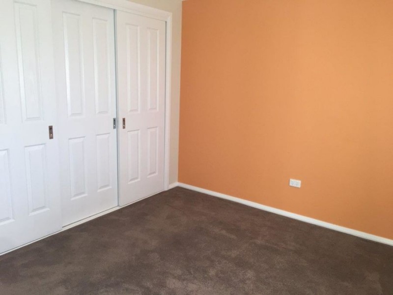 6 Blakemore Street, Ashmont NSW 2650