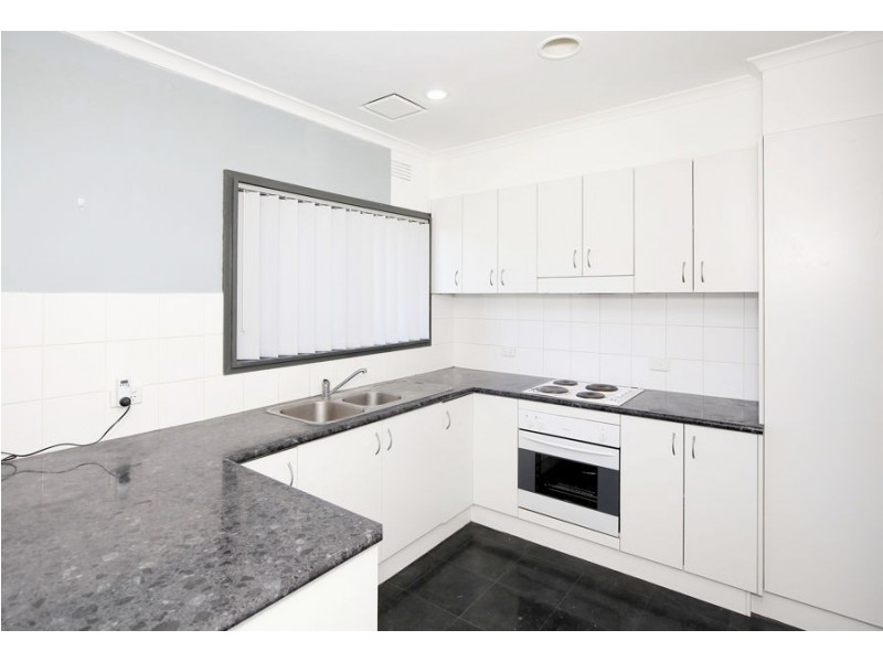 13 Ziegler Avenue, Kooringal NSW 2650