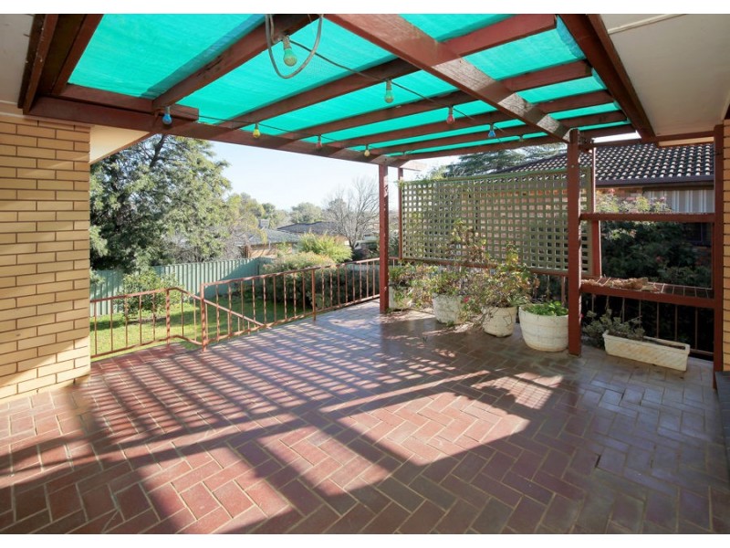 14 Buchhorn Street, Tolland NSW 2650