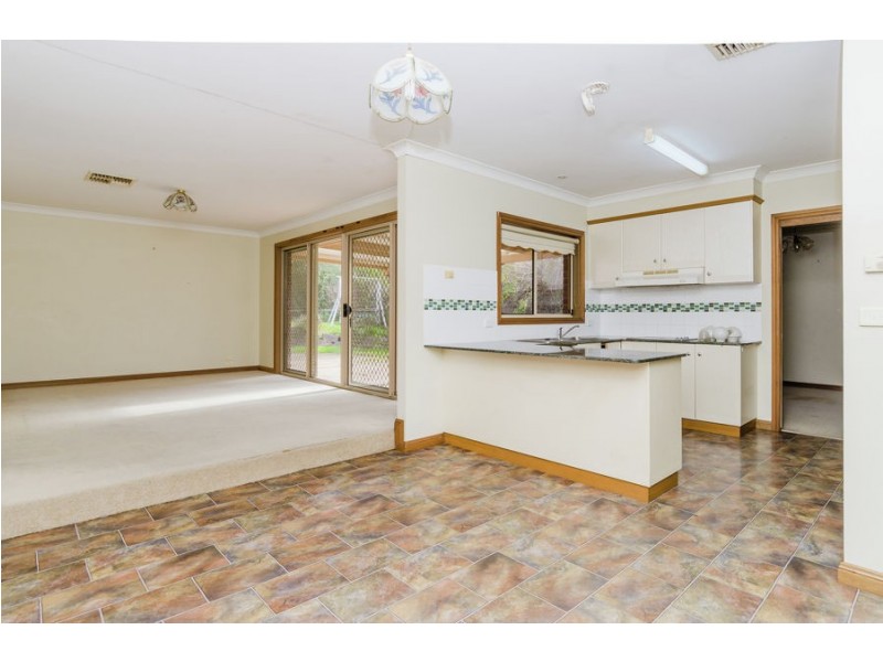 14 Tamar Drive, Tatton NSW 2650
