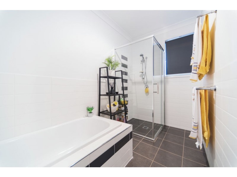1 Barmedman Avenue, Gobbagombalin NSW 2650