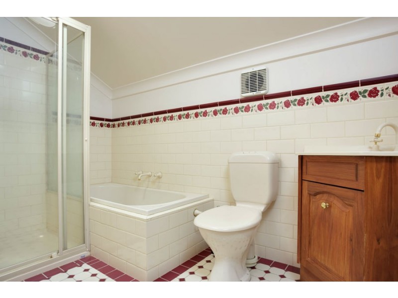 2/3 Melville Place, Tatton NSW 2650