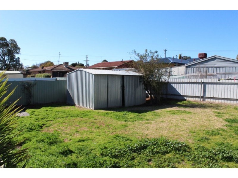 23 Truscott Drive, Wagga Wagga NSW 2650