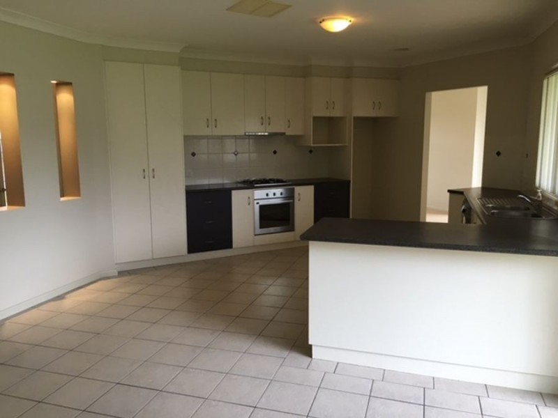 102 Yentoo Drive, Glenfield Park, Wagga Wagga NSW 2650