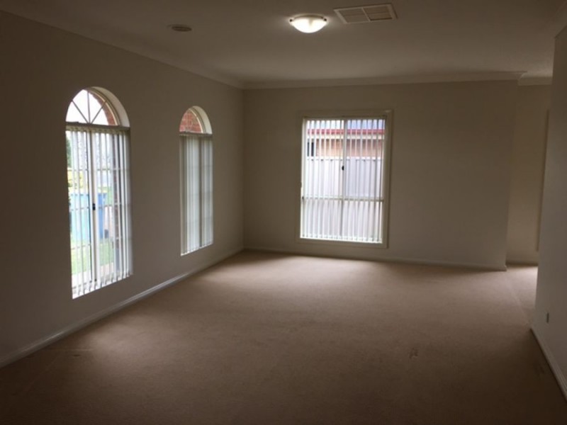 102 Yentoo Drive, Glenfield Park, Wagga Wagga NSW 2650