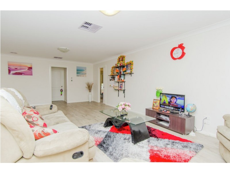 4 Burrundulla Road, Bourkelands NSW 2650