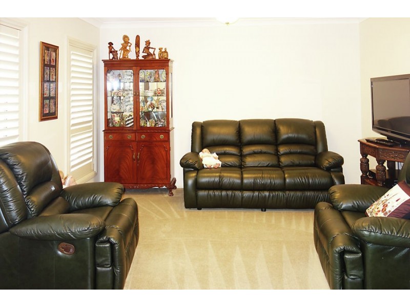 2/10 Cumberland Court, Tatton NSW 2650
