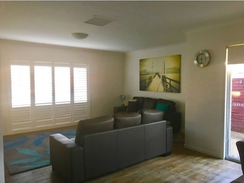 4 Albury Street, Wagga Wagga NSW 2650