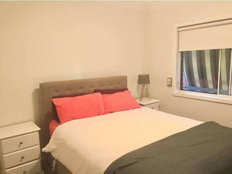 4 Albury Street, Wagga Wagga NSW 2650