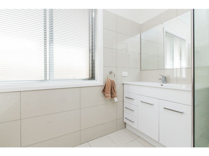 49 Brindabella Drive, Tatton NSW 2650