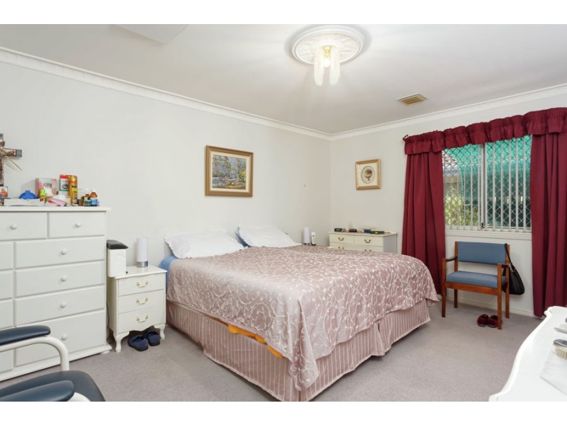 40 Fay Avenue, Kooringal NSW 2650