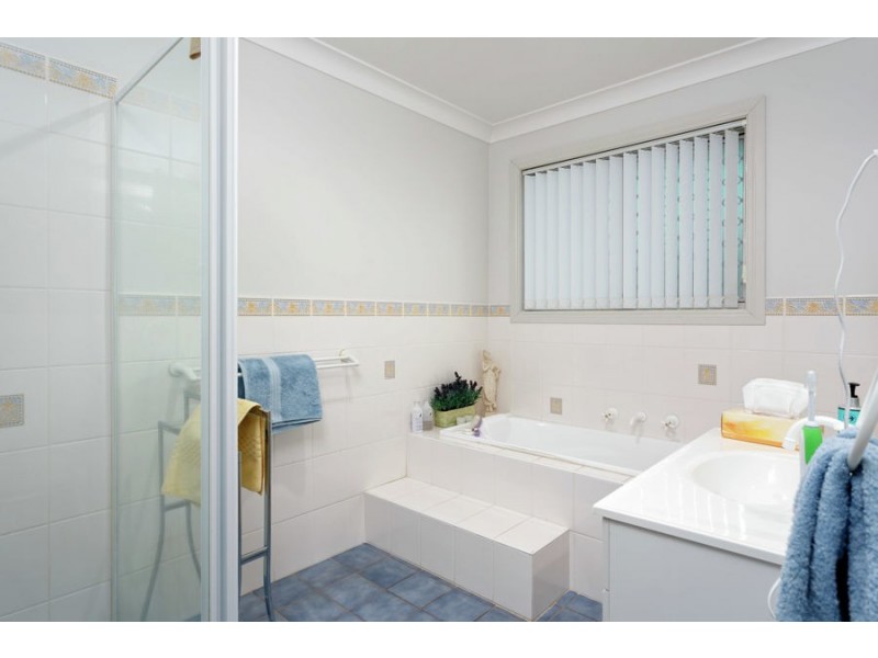 40 Fay Avenue, Kooringal NSW 2650