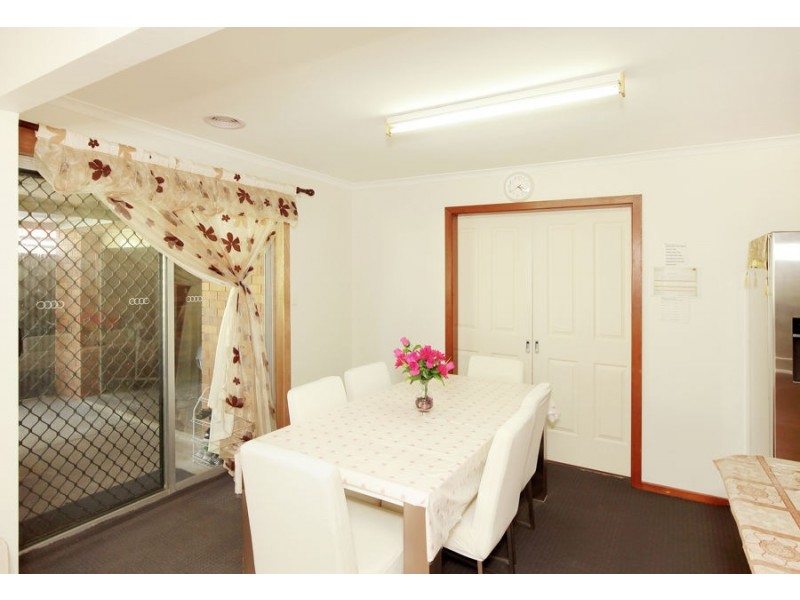 57 Adjin Street, Mount Austin NSW 2650