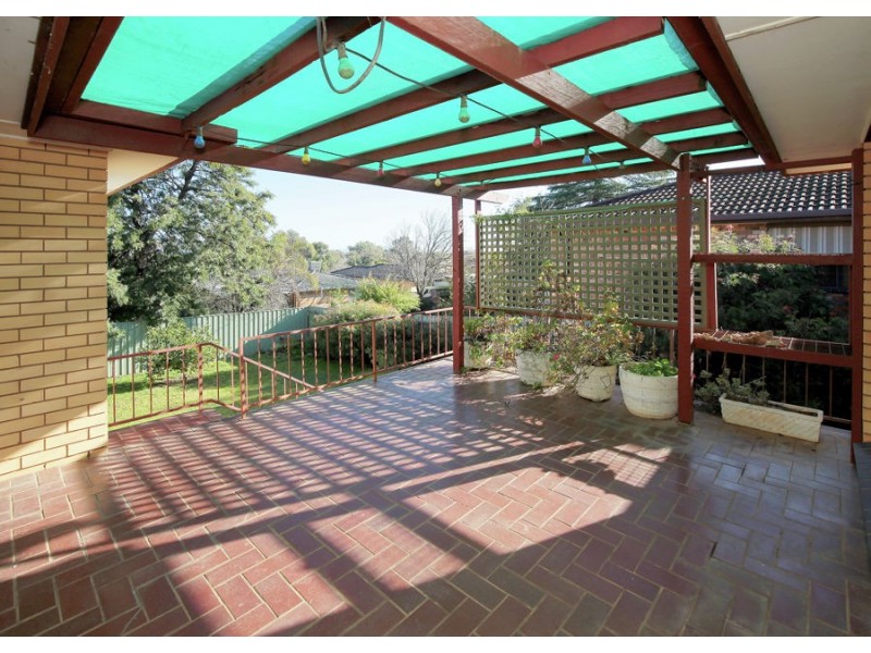 14 Buchhorn Street, Tolland NSW 2650