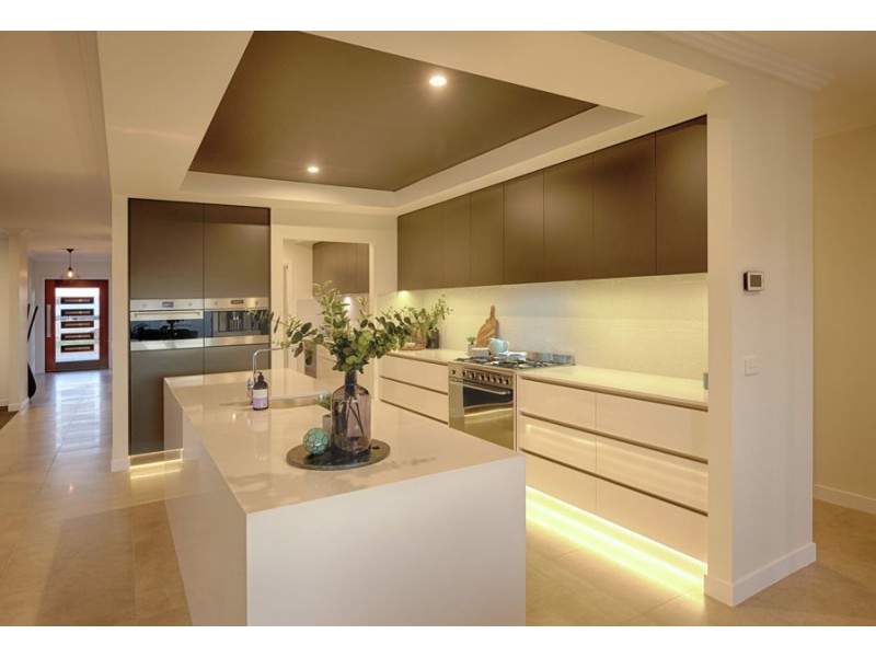 10 Goonawarra Street, Gobbagombalin NSW 2650